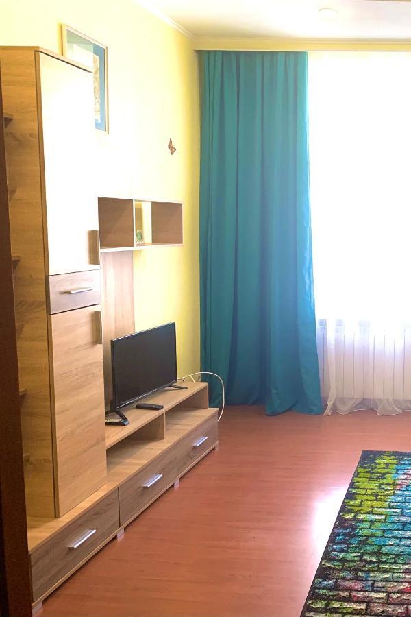 Apartaments On Pavlovskaya 8 Harkov Kültér fotó